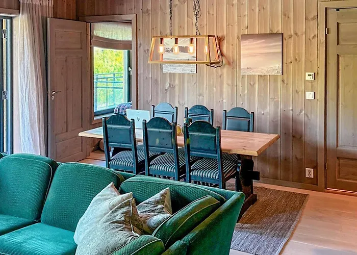 3 Bedroom Awesome In Apartmán